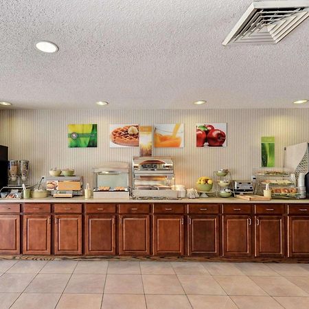 Quality Inn Spring Mills - Martinsburg North Εξωτερικό φωτογραφία