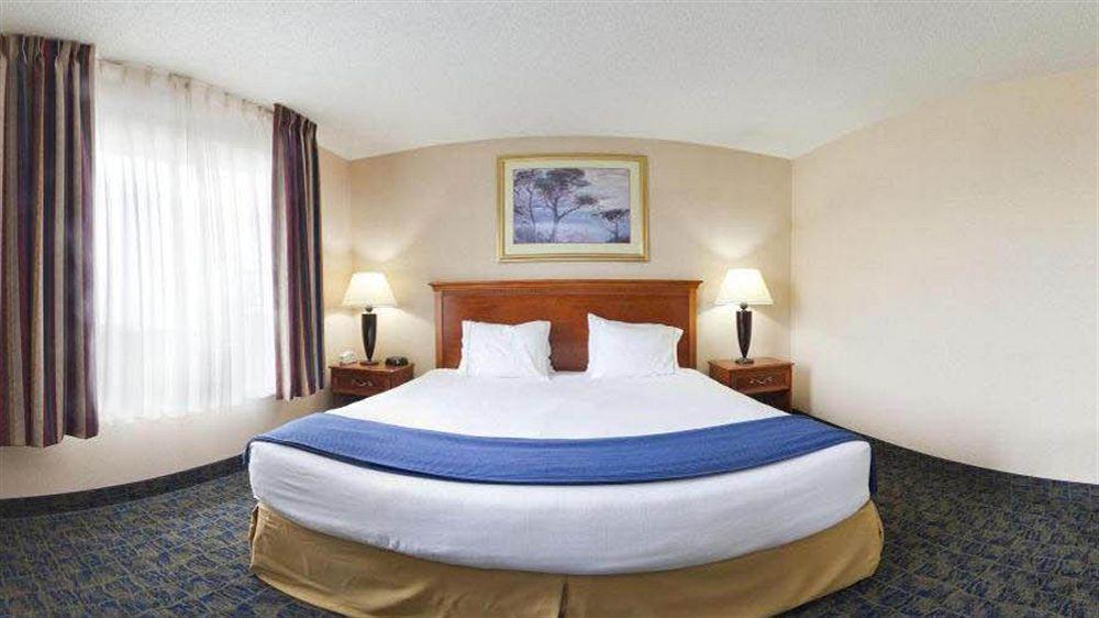 Quality Inn Spring Mills - Martinsburg North Εξωτερικό φωτογραφία
