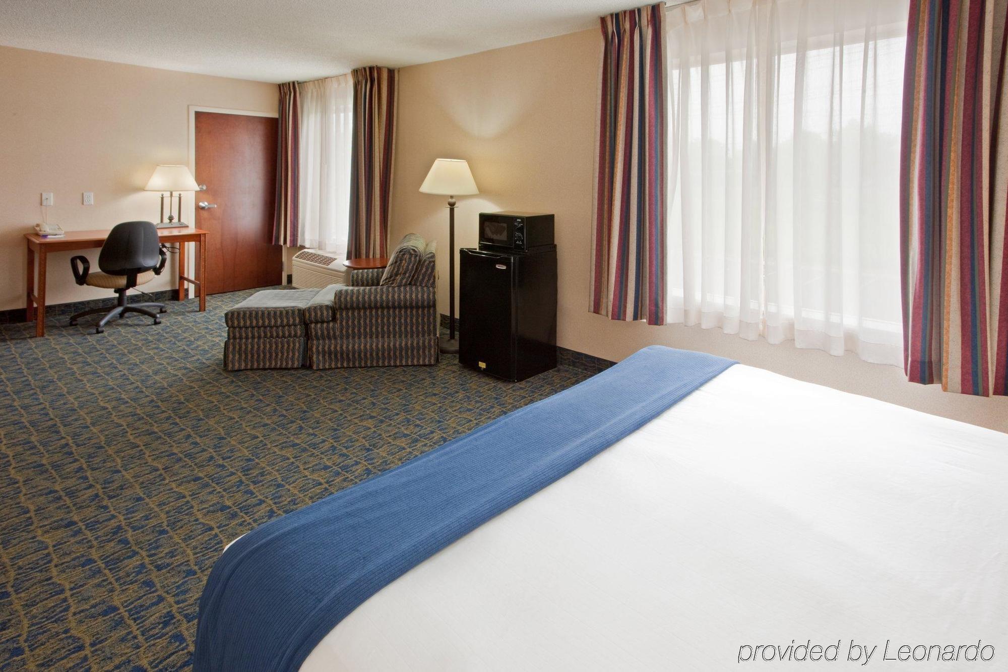 Quality Inn Spring Mills - Martinsburg North Εξωτερικό φωτογραφία